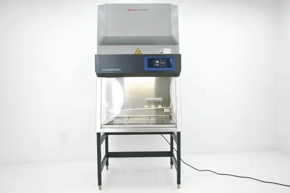 Thermo Scientific HERAsafe 2030i 0.9 Class II Biosafety Cabinet 42699613