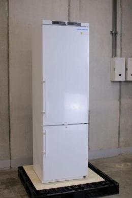 Nihon Freezer KGT-4010HC Laboratory Freezer Refrigerator Cabinet-cover