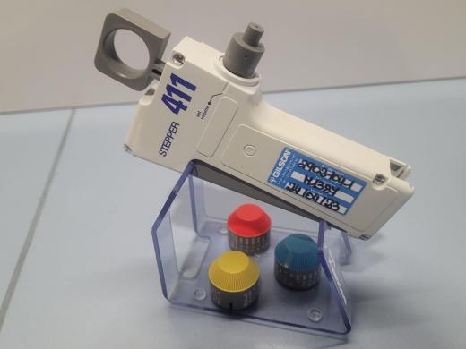 Adjustable Repeater Pipette SOCOREX Stepper 411-cover