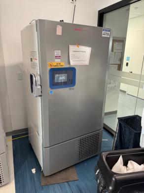 Thermo Fisher Scientific TSX60086D Ultra Low Freezer -80°C for Biological Storage-cover