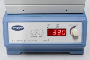 Stuart SSM5 Orbital Laboratory Shaker for Biotechnological Applications, 3 of 4