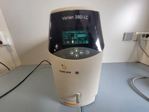 VARIAN 380-LC Evaporative Light Scattering Detector