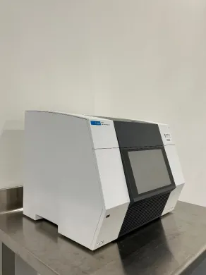 Agilent AriaDx Real-Time PCR Thermocycler with 96-Well Block and Touchscreen Interface