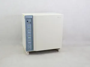 Thermo Scientific 3035 CO2 Incubator, 8 of 15