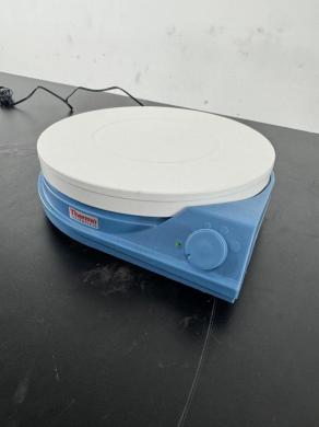 Thermo Scientific RT Basic-22 Magnetic Stirrer with Adjustable Speed Control-cover