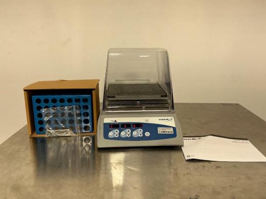 VWR Incubating Mini Shaker Model 980151CH with Digital Controls and Tube Rack-cover