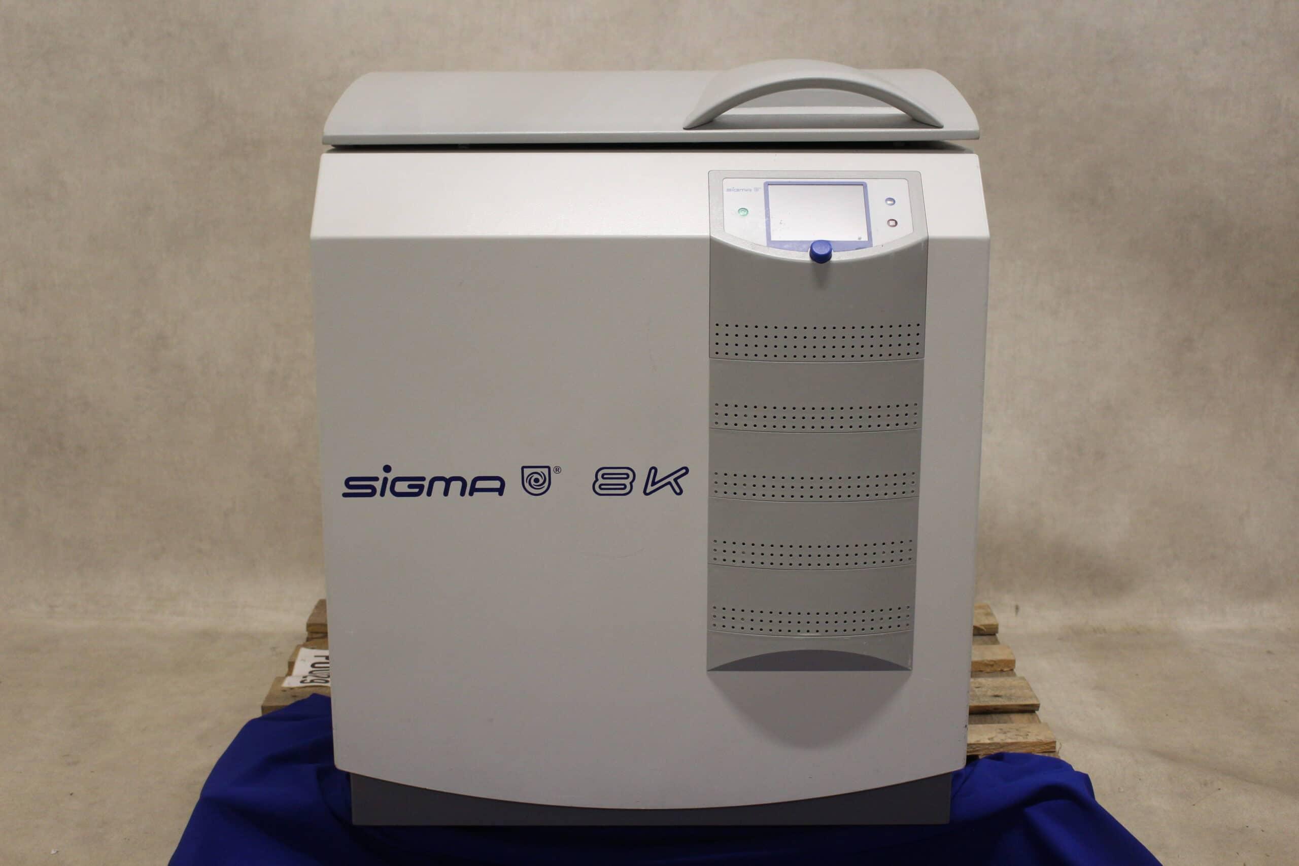 Sigma 8K Refrigerated Centrifuge