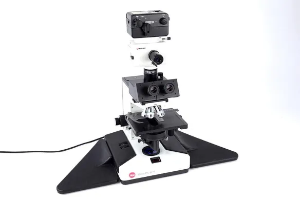 Leitz Diaplan Trinocular Polarizing Microscope 1.6x 10x 25x 40x 100x