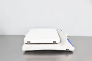 Cole Parmer Magnetic Stirrer with Digital Speed Control and Ceramic Top (CAT#03406-36), 4 of 10