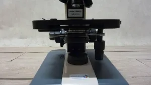 Breukhoven BMS-E1 Trinocular Polarization Microscope, 3 of 11