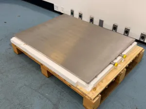 Stainless Steel Floor Scale Platform for Industrial and Laboratory Weighing Applications, 4 of 5