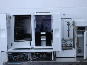 Spark Holland Solid Phase Extraction System with Automated Components, 5 of 29