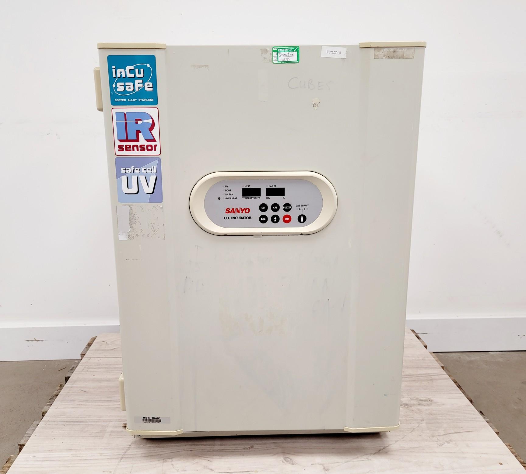Sanyo MCO-18AIC(UV) CO2 Incubator