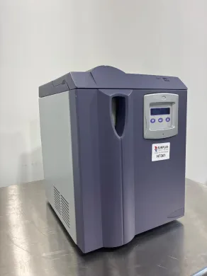 Parker Hannifin 110HMD Hydrogen Gas Generator with Digital Control Panel