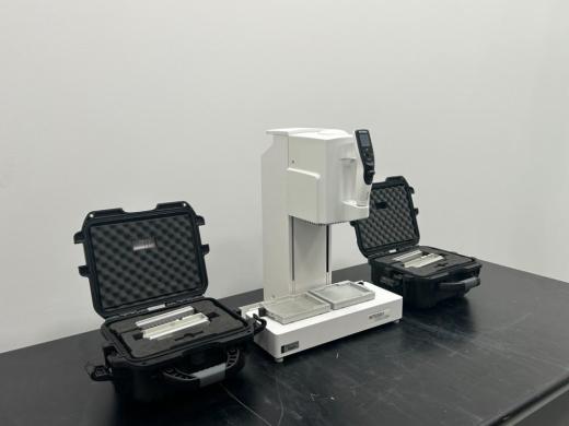 Integra Viaflo384 Automatic Pipettor-cover
