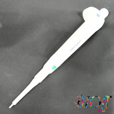 Eppendorf Reference Single-Channel Adjustable-Volume Micropipette 0.5–10 µL