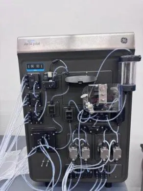 Cytiva ÄKTA pilot™ 600R GMP Compliant Benchtop Chromatography System for Pilot-Scale Bioprocessing