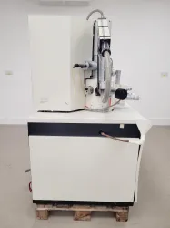 Hitachi S4000 Scanning Electron Microscope for Labs, 31 of 49