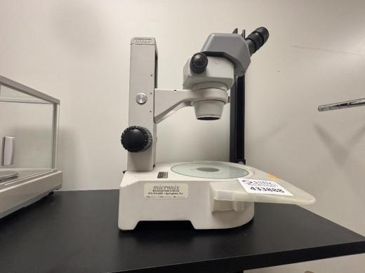 Nikon SMZ645 Zoom Stereo Microscope with Vertical Stand and Integrated Illumination-cover