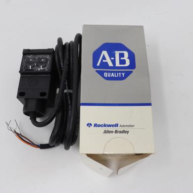 Allen Bradley Photoswitch Sensor 42GTU-9001 Ser A for Industrial Automation-cover