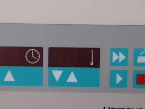 Heraeus Biofuge Stratos Refrigerated Centrifuge with Swing-Out Rotor, 4 of 12
