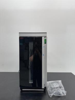 Thermo Fisher Scientific Vanquish Charger Module for Chromatography Workflows-cover