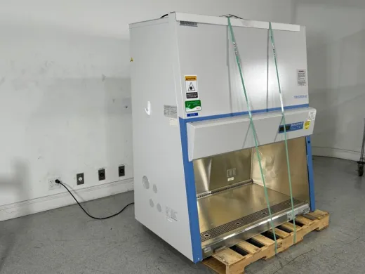 Thermo Scientific 1300 Series A2 4-Foot Class II Biosafety Cabinet