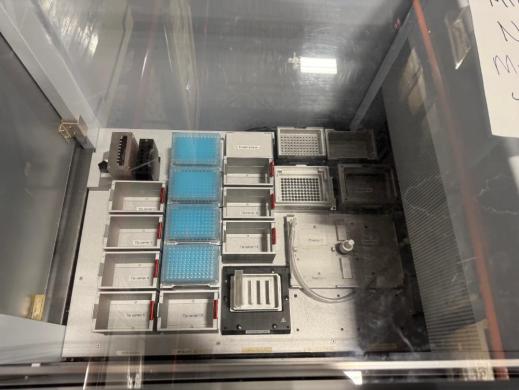 Qiagen Bio Robot 8000 Automated Liquid Handling System with Universal Platform-cover