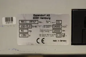 Eppendorf 5810R Refrigerated Centrifuge, 6 of 6