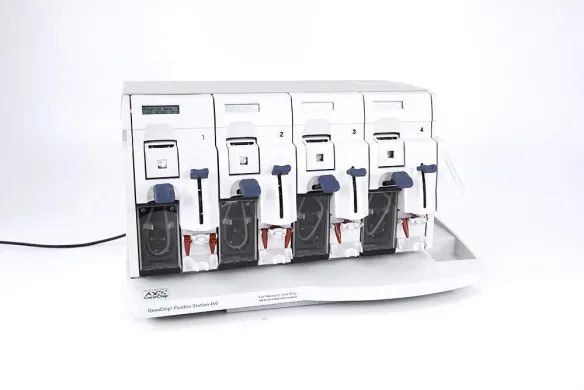Affymetrix GeneChip Fluidics Station Automated Microarray Processing System (2017), Mass Spectrometry