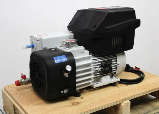 Leybold SV65BIFC Oil-Sealed Rotary Vane Vacuum Pump 200-240V 50/60Hz Low Noise