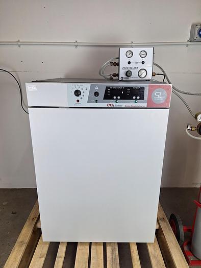 Shel Lab SC05A-2 CO2 Series CO2 Incubator