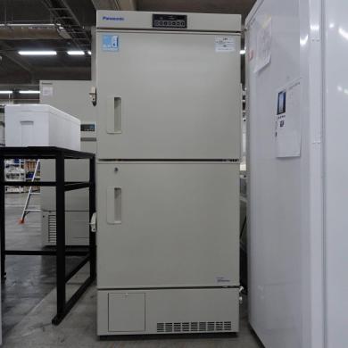 Panasonic MDF-U538D-PJ Biomedical Ultra-Low Temperature Freezer-cover