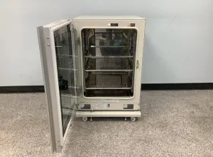 Panasonic MCO-19 CO2 Incubator with Direct Heat & Tri-Gas Control for Cell Culture, 5 of 12