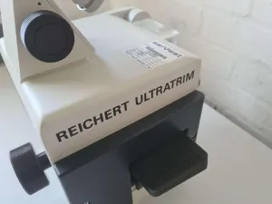 Leica Reichert Ultratrim Microtome, 4 of 9