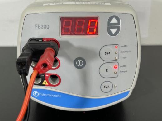 Fisher Scientific FB300 Digital Benchtop Power Supply for Precise Voltage Control-cover
