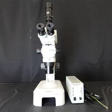 Olympus Stereo Microscope SZX-7 with TH4-100 Illumination Source