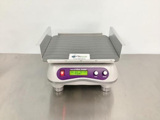 Heathrow Scientific Digital Orbital Shaker with 19 mm Orbit and 20–300 rpm Speed Range-cover