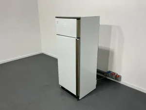Bauknecht DS 31 Laboratory Freezer with Dual Compartment and Shelving, 2 of 4