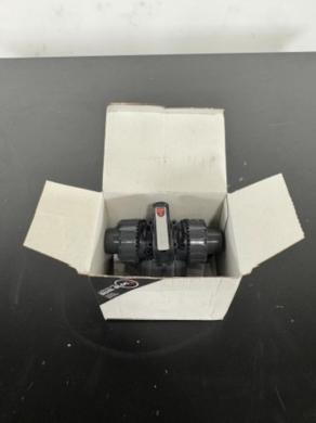 FIP Dual Block Valve Union Lock System Model 253850 for Fluid Control Applications-cover