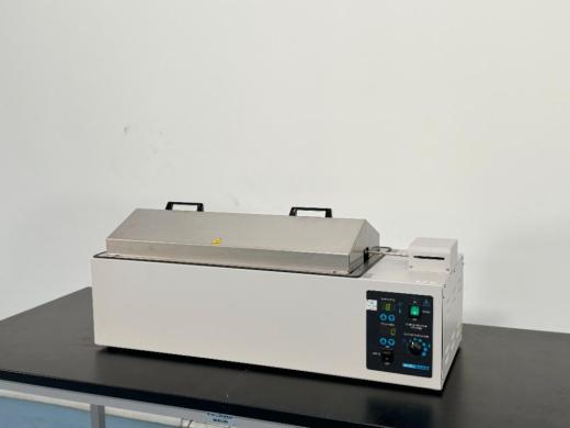 Shel Lab Laboratory Water Bath for precise temperature control-cover