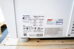 Thermo Scientific Multifuge X1R Refrigerated Benchtop Centrifuge with M20 MTP Rotor (2018), 2 of 2