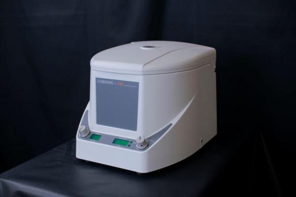 Corning 6768-HS Benchtop Microcentrifuge, 13300 rpm, 24×1.5/2 mL Tubes-cover