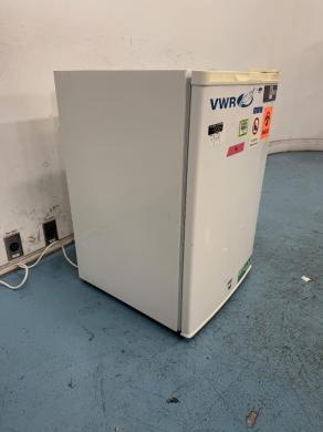 VWR Undercounter Laboratory Refrigerator Model HCUCFS-0404 with R600a Refrigerant System-cover