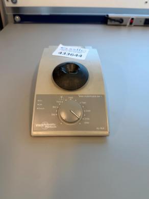 VWR Mini Vortexer MV1 Laboratory Benchtop Vortex Mixer-cover