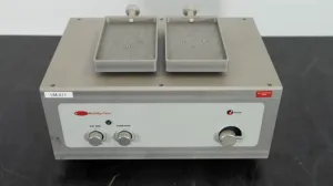 MultiSynTech SYRO Benchtop Vortex Mixer for Laboratory Sample Mixing, 3 of 4