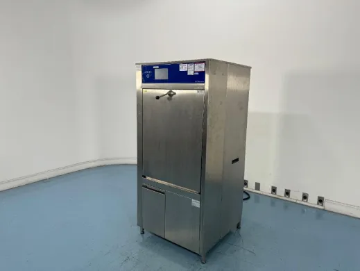 Lancer 1400 LXP Ultima Automated Glassware Washer for Laboratory Use