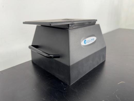 Accuris Instruments E3000 UV Transilluminator for Fluorescent Gel Imaging-cover