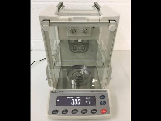 A&D BM-22 Microbalance with Ionizer and Environmental Sensors-cover