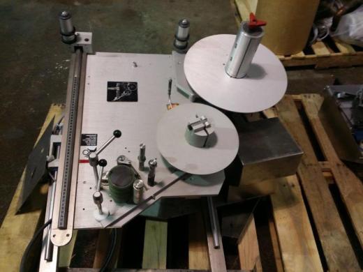 NJM 318 Automated Laboratory Labeler for Sample Tube Identification-cover